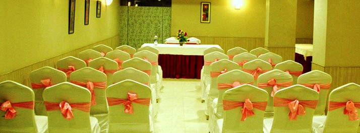 1777/Hotel Crown Palace - Allahabad 04.jpg